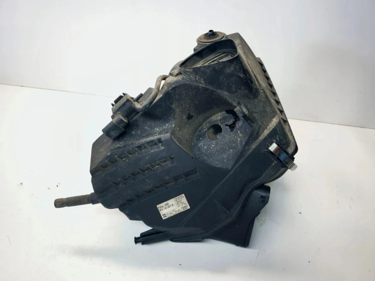 OBUDOWA FILTRA POWIETRZA AUDI A6 C6 3.0 TDI 4F0133837H