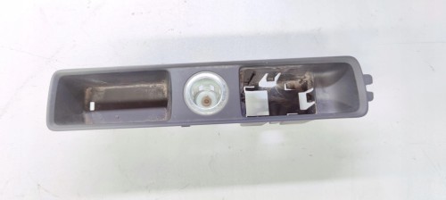 GNIAZDO ZAPALNICZKI TUNELU AUDI Q3 F3 83B863349