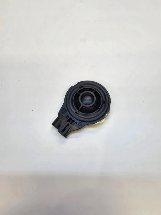 GŁOŚNIK WYSOKOTONOWY BANG AUDI A4 B9 A5 8W0035399A