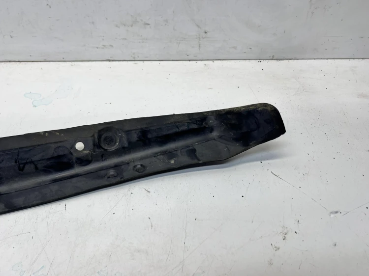 WYGŁUSZENIE BŁOTNIKA LEWE AUDI A4 B8 8K0821111C