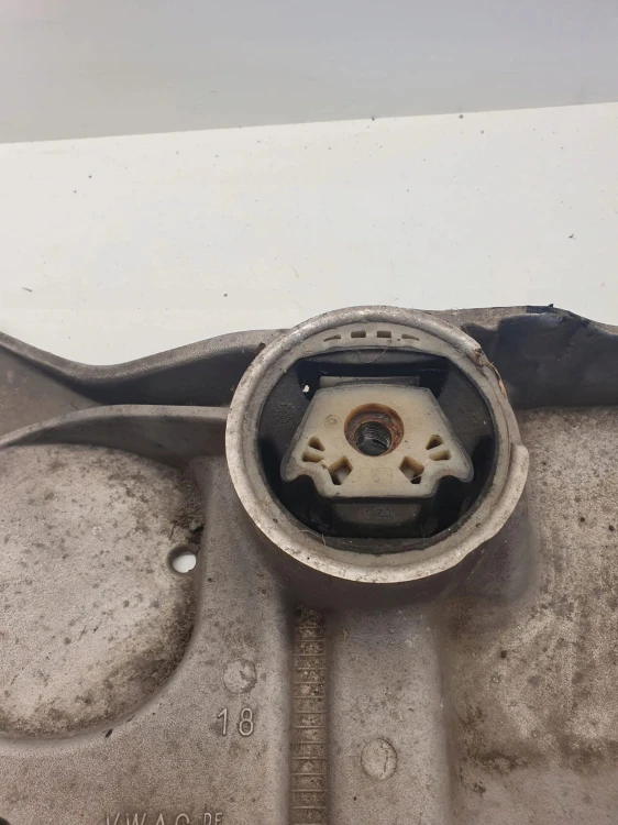 TRAWERS SANKI WÓZEK AUDI VW SEAT SKODA 1K0199369F
