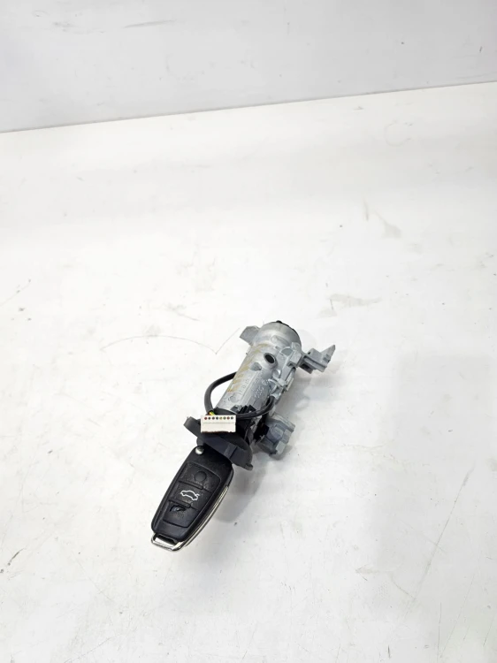 STACYJKA KLUCZYK AUDI A3 8V VW SEAT SKODA 5Q0905849C1K0905851B MANUAL