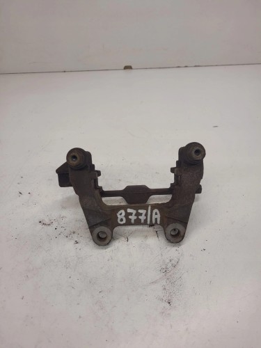 JARZMO ZACISKU HAMULCOWEGO TYŁ AUDI A6 C7 A7 877/B