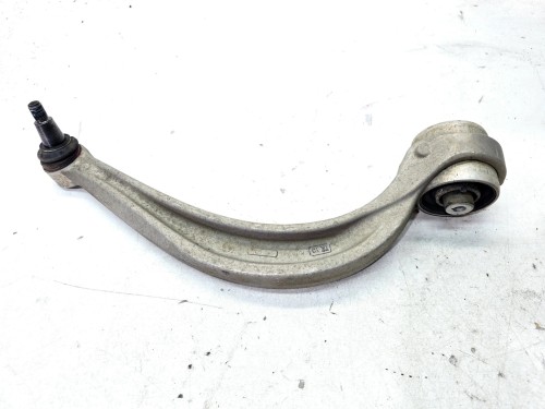 WAHACZ LEWY PRZÓD DRĄŻEK PROWADZĄCY AUDI Q7 4M 4M0407695C
