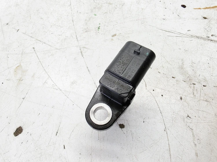 CZUJNIK POŁOŻENIA WAŁKA ROZRZĄDU AUDI VOLKSWAGEN SEAT SKODA 04L907601K