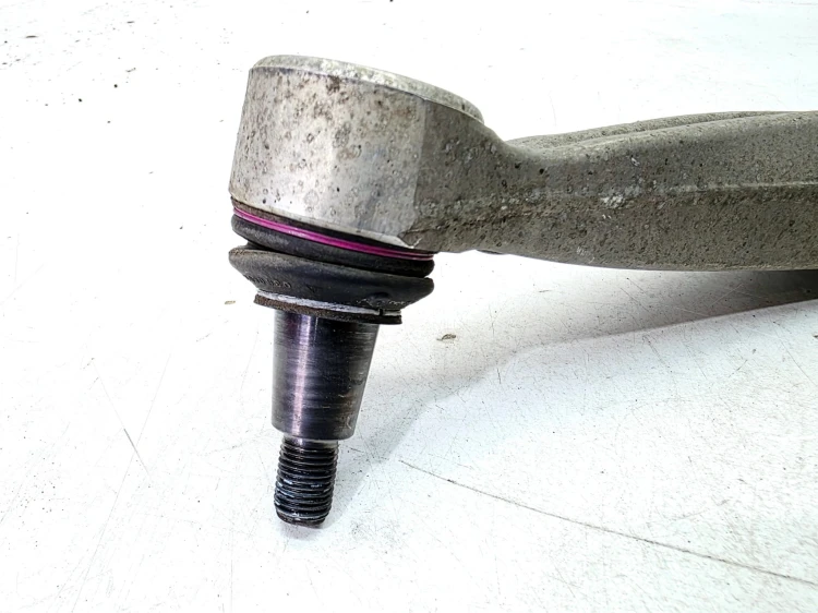 WAHACZ LEWY PRZÓD DRĄŻEK PROWADZĄCY AUDI Q7 4M 4M0407695C
