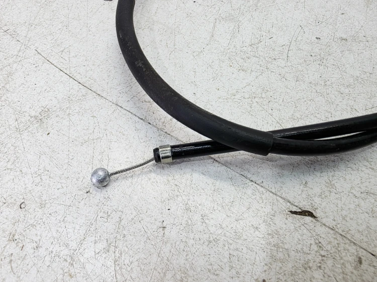 LINKA OTWIERANIA MASKI AUDI A3 8P 8P1823531G