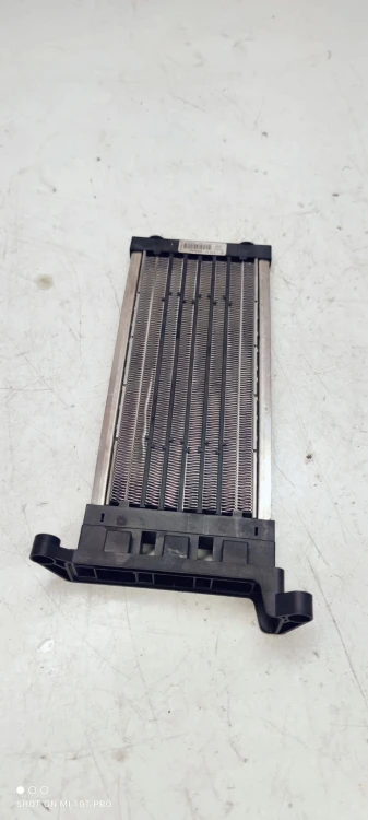 NAGRZEWNICA ELEKTRYCZNA AUDI A6 C6 4F0819011
