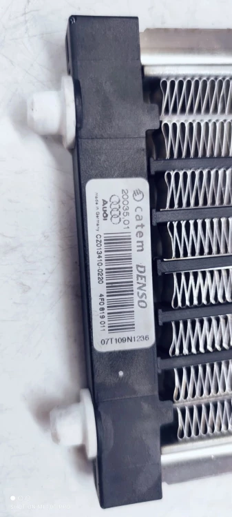 NAGRZEWNICA ELEKTRYCZNA AUDI A6 C6 4F0819011