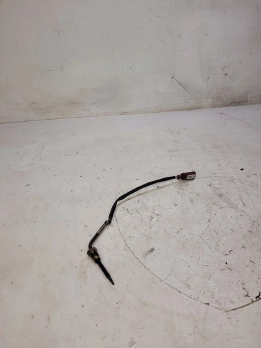CZUJNIK TEMPERATURY SPALIN AUDI A4 Q7 4M0906088AA