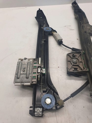 MECHANIZM SZYBY LEWY TYŁ AUDI A5 8T8 8T8839461