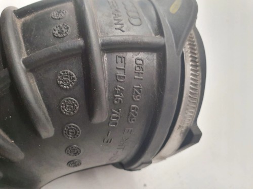 RURA WĄŻ INTERCOOLERA AUDI A4 B8 A5 06H129629E