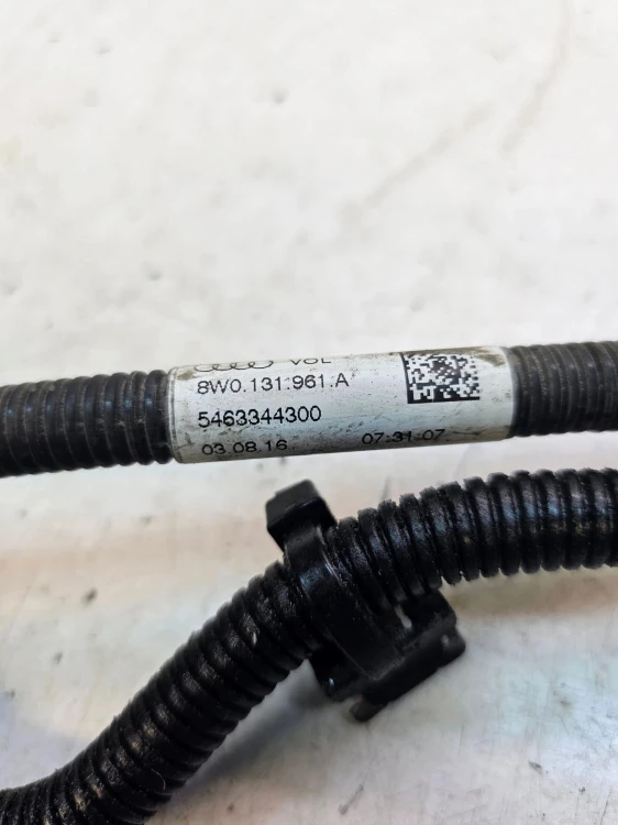 PRZEWÓD WĄŻ ADBLUE AUDI A4 B9 A5 8W F5 8W0131961A