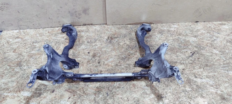 TRAWERS SANKI PRZÓD AUDI A4 B8 A5 LIFT 8K0399315G
