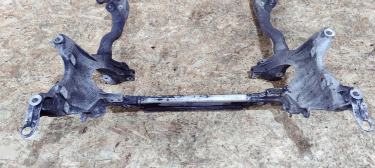 TRAWERS SANKI PRZÓD AUDI A4 B8 A5 LIFT 8K0399315G