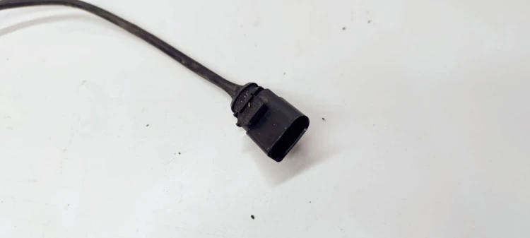 CZUJNIK TEMPERATURY SPALIN SONDA AUDI 06E906265AA