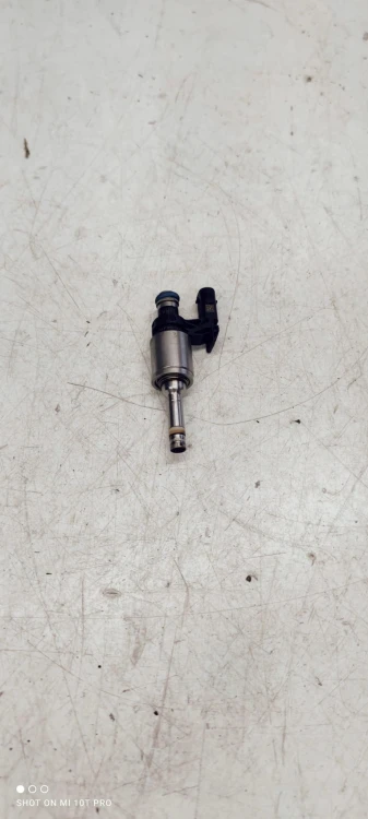 WTRYSK WTRYSKIWACZE AUDI VW 1.4 TFSI 04E906036E