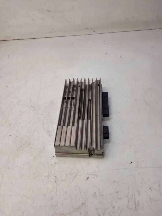 WZMACNIACZ BANG OLUFSEN 8T0035223S AUDI A4 A5 Q5