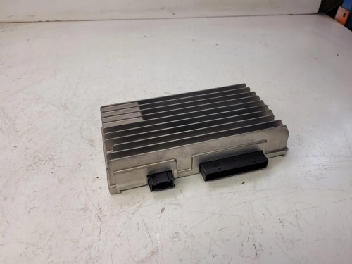WZMACNIACZ BANG OLUFSEN 8T0035223S AUDI A4 A5 Q5