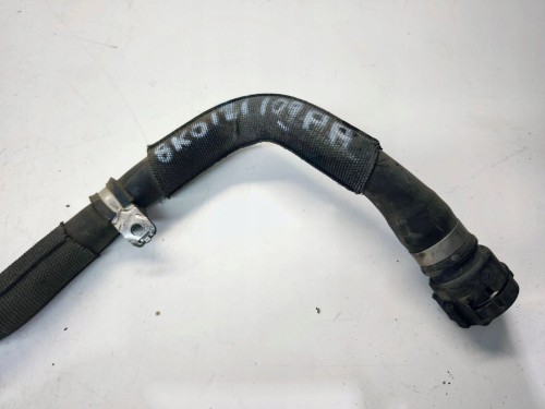 RURKA PRZEWÓD WĄŻ WODY AUDI A4 B8 A5 8T Q5 8K0121109AA