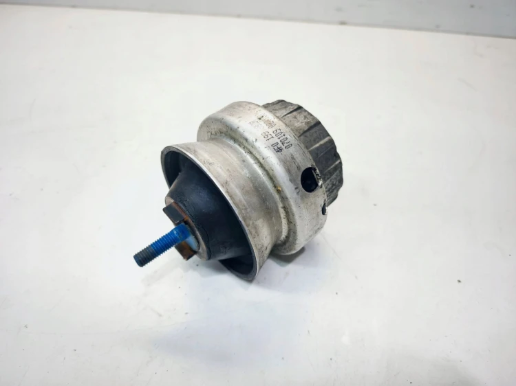 PODUSZKA ŁAPA SILNIKA Z CZUJNIKIEM AUDI A6 C6 4F0199382H