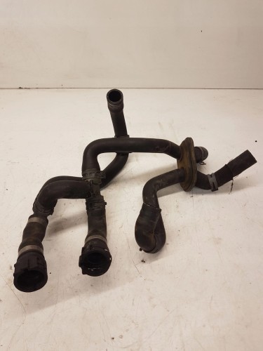 RURA PRZEWÓD WODY AUDI Q5 8R 8R0819334E