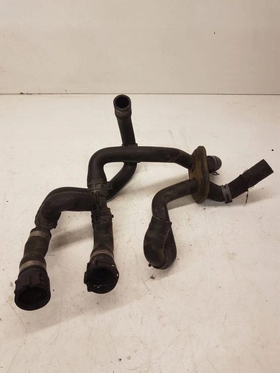 RURA PRZEWÓD WODY AUDI Q5 8R 8R0819334E