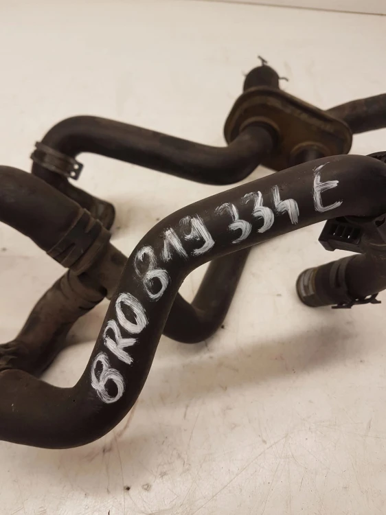 RURA PRZEWÓD WODY AUDI Q5 8R 8R0819334E