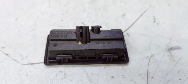 KLAMKA KLAPY TYŁ AUDI A4 B9 A5 3V0827566