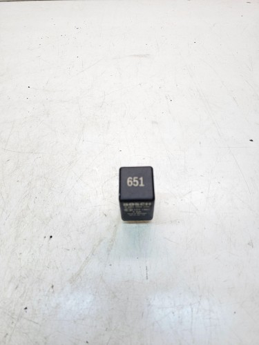 PRZEKAŹNIK ŚWIEC ŻAROWYCH AUDI VW SEAT 4L0907282A 651