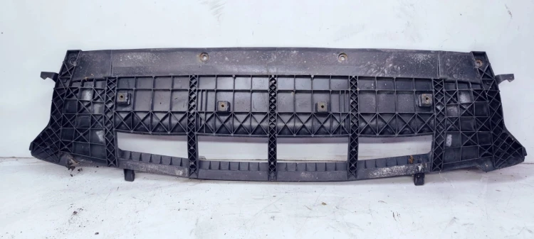 OSŁONA PŁYTA POD ZDERZAK AUDI Q5 8R 8R0807233