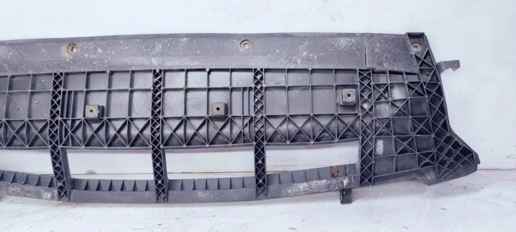 OSŁONA PŁYTA POD ZDERZAK AUDI Q5 8R 8R0807233