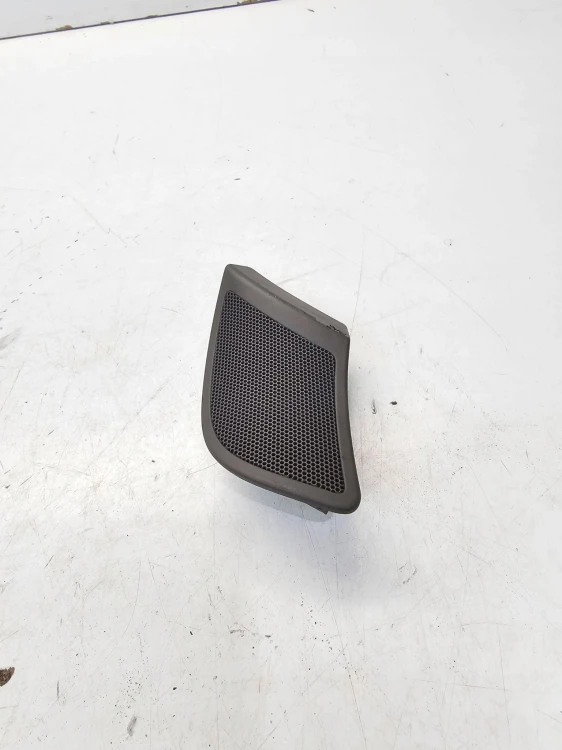 MASKOWNICA GŁOŚNIKA DRZWI LEWY PRZÓD AUDI A4 B7 8E0035423