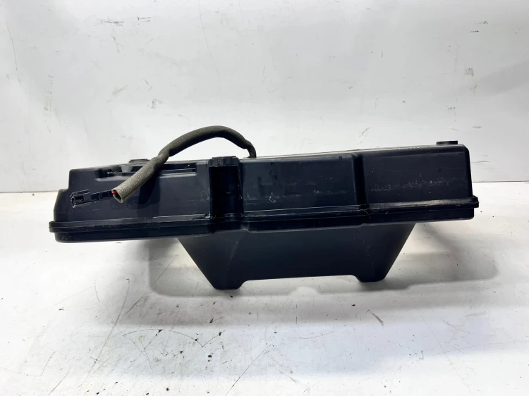 GŁOŚNIK SUBWOOFER TUBA AUDI A4 B8 AVANT 8K9035382B