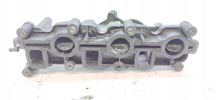 KOLEKTOR SSĄCY PRAWY AUDI A6 C6 2.7 3.0 TDI 059129712BE