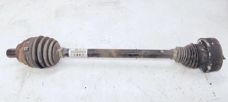 PÓŁOŚ PRAWA TYLNA AUDI A3 8P VW SEAT 1K0501204A