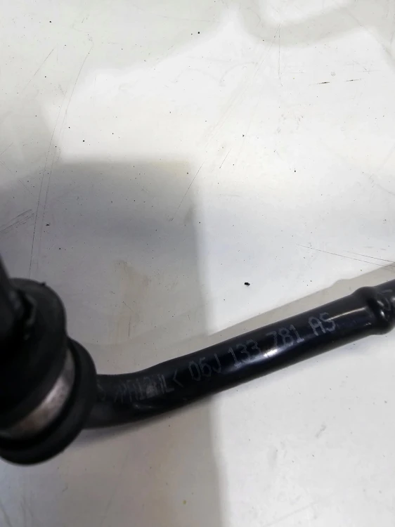 PRZEWÓD ZAWÓR PODCIŚNIENIA AUDI A3 8P VW 06J133781AS