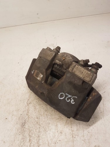 ZACISK HAMULCOWY PRAWY PRZÓD AUDI A6 C7 7 4G0106R