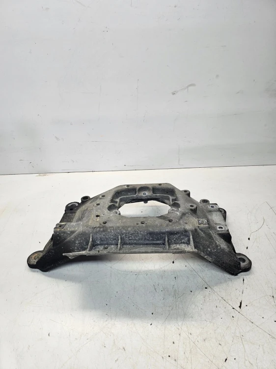 ŁAPA PODPORA SKRZYNI BIEGÓW AUDI A4 B8 A5 8T Q5 8K0399263BH