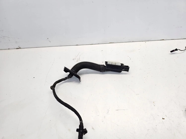 WIĄZKA DRZWI PRAWY PRZÓD AUDI A4 B9 8W0971030BE