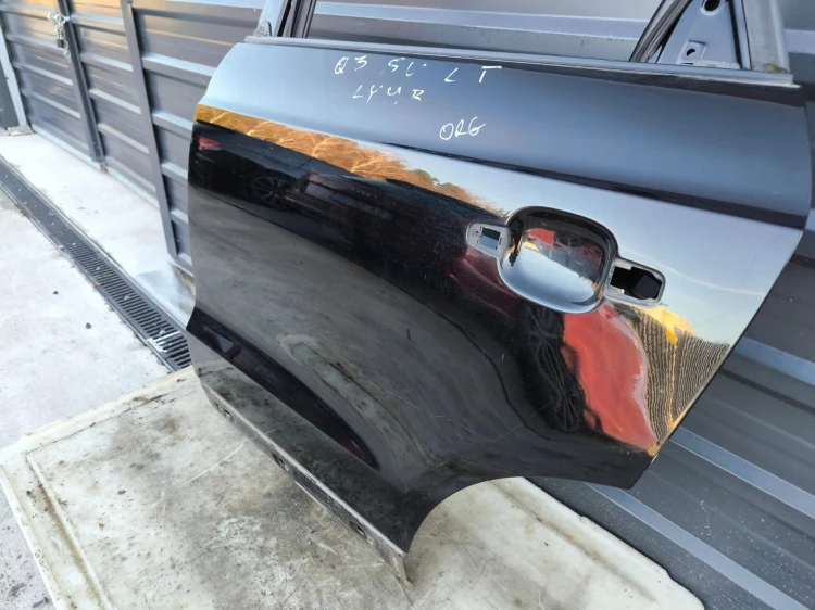 DRZWI LEWY TYŁ AUDI Q3 8U LY9B *ORYGINAŁ* 2011-2017