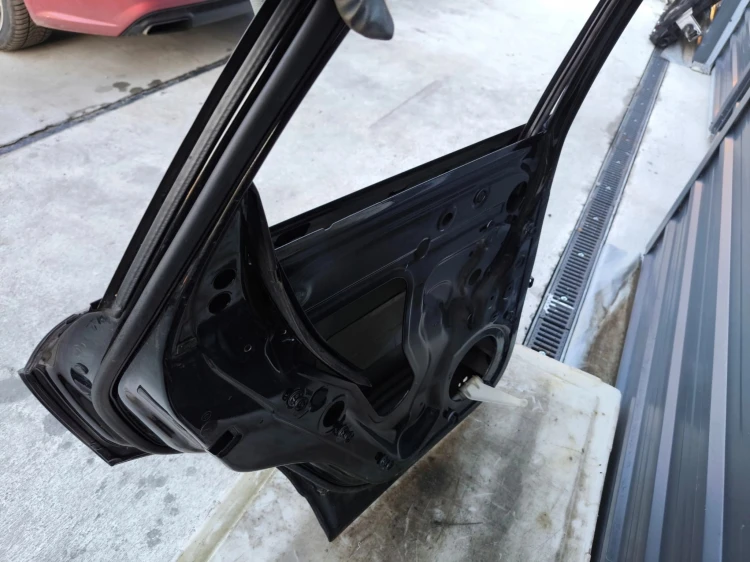 DRZWI LEWY TYŁ AUDI Q3 8U LY9B *ORYGINAŁ* 2011-2017