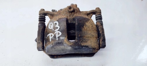 ZACISK HAMULCOWY JARZMO PRAWY PRZÓD AUDI Q3 8U