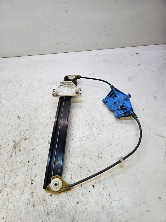 MECHANIZM SZYBY LEWY TYŁ AUDI A4 B6 B7 8E0839461C