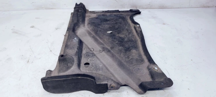 OSŁONA PODWOZIA LEWY TYŁ AUDI A6 C7 4G0825215C *5*