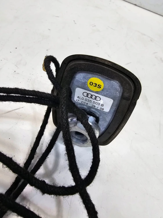 ANTENA LOTKA REKIN AUDI Q7 4L 4L0035503B MAT