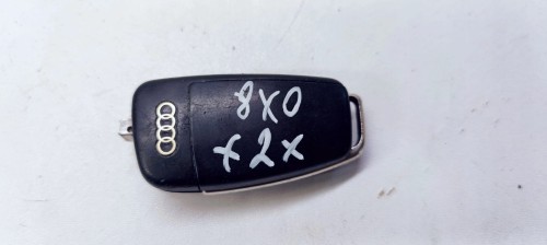KLUCZYK PILOT SCYZORYK AUDI A1 8X Q3 8X0837220D *2