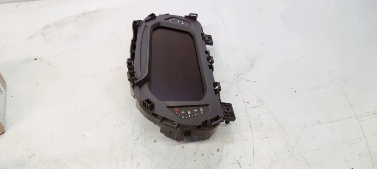 LICZNIK ZEGARY VIRTUAL COCKPIT AUDI Q3 83A920700