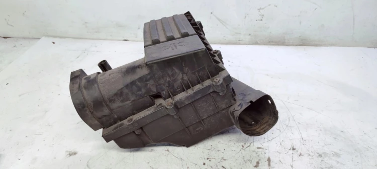 OBUDOWA FILTRA POWIETRZA AUDI VW SEAT 3C0129607BC