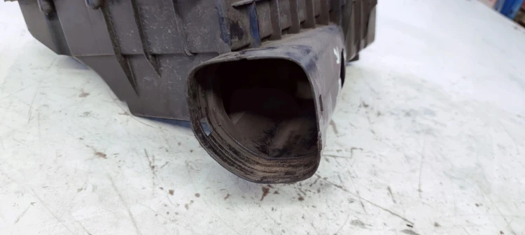 OBUDOWA FILTRA POWIETRZA AUDI VW SEAT 3C0129607BC